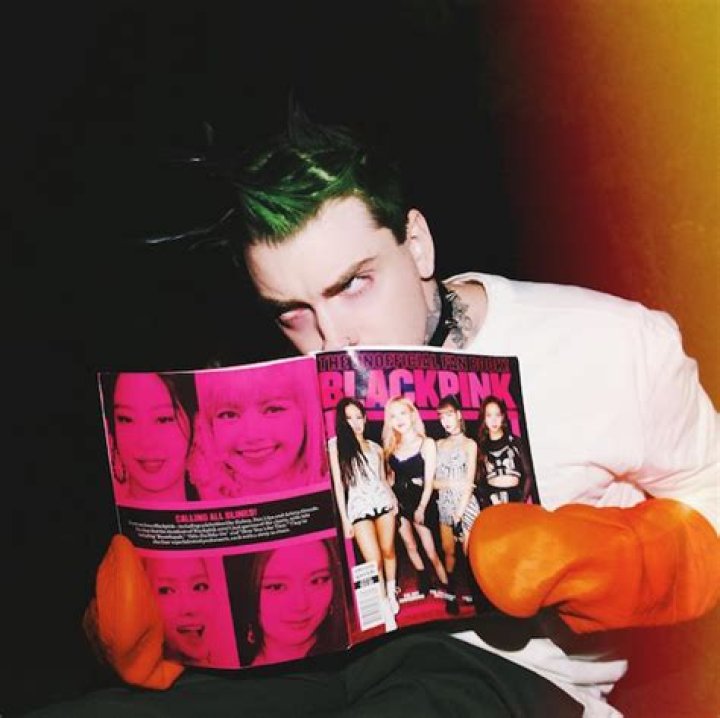 93FEETOFSMOKE is Searching for Bliss in the Modern World on “FEEL SOMETHING AT ALL”