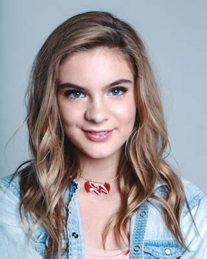 Act natural: Actress Brighton Sharbino shares why she goes geek over makeup