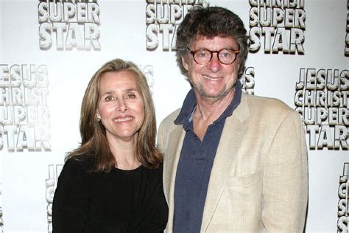 Instagram Official: Who is ‘The Bachelorette’ Garrett Yrigoyen’s new flame Alex Farrar? EXPLORE Her Wiki, Bio, Age, Height, Nationality, Dating, and Girlfriend