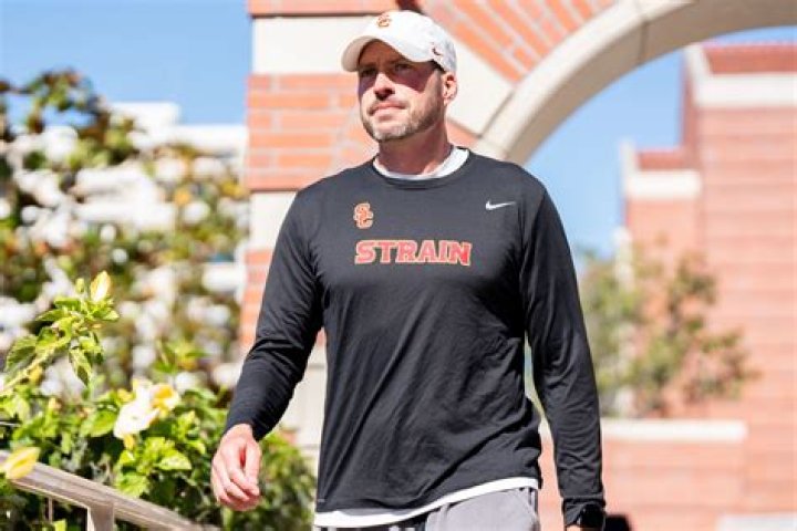 Fame | Alex Grinch net worth and salary income estimation Apr, 2024