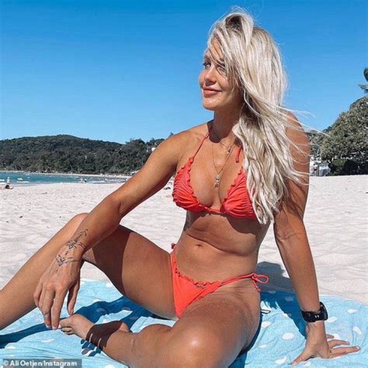 Bachelorette Ali Oetjen Bikini Gallery