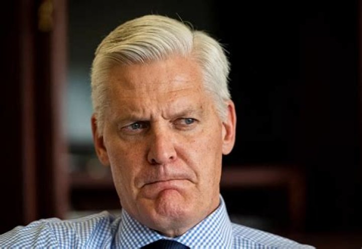 Andre de Ruyter Biography: Wikipedia, Age, Salary, House, Qualifications, Net Worth, Family, Wife, Contact Details