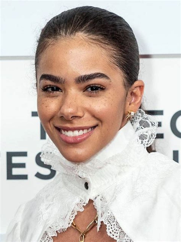 Antonia Gentry Height, Weight, Age, Measurements, Net Worth, Facts