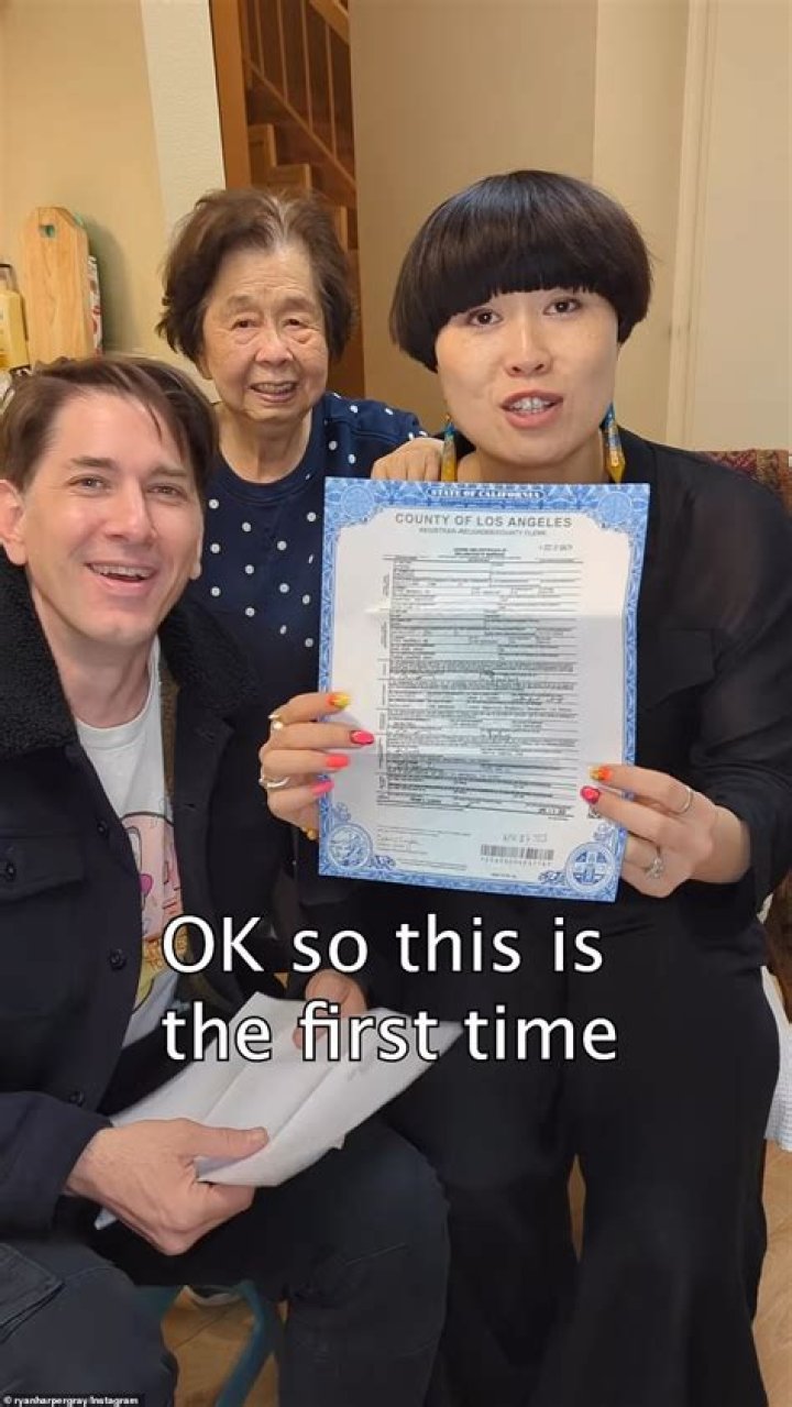 Atsuko Asano’s Husband: Who is Atsuko Asano Dating?