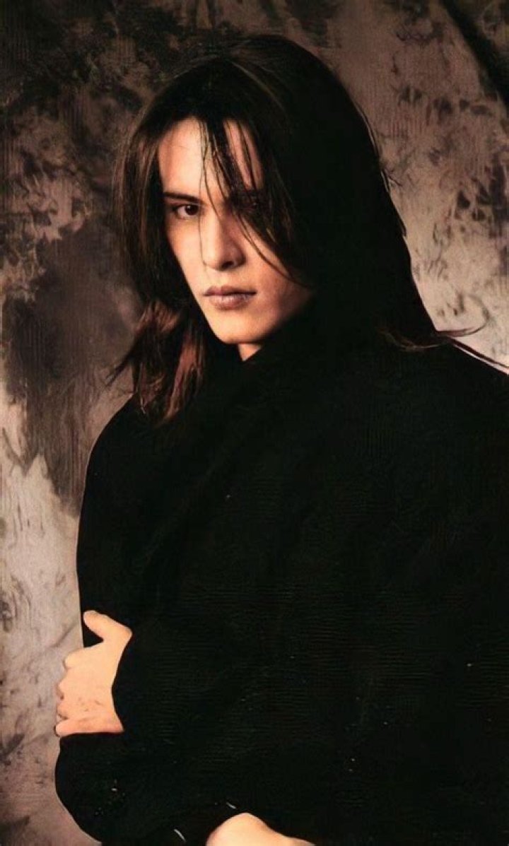 Atsushi Sakurai Net Worth, Age, Height, Bio, Birthday, Wiki!