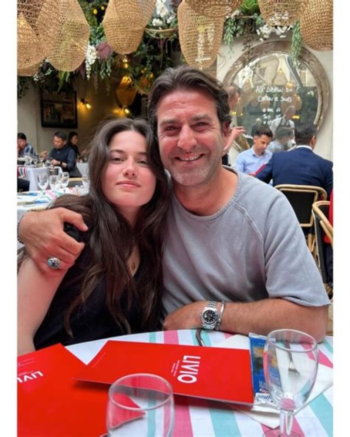 Ayann Goses Affaire Conclue