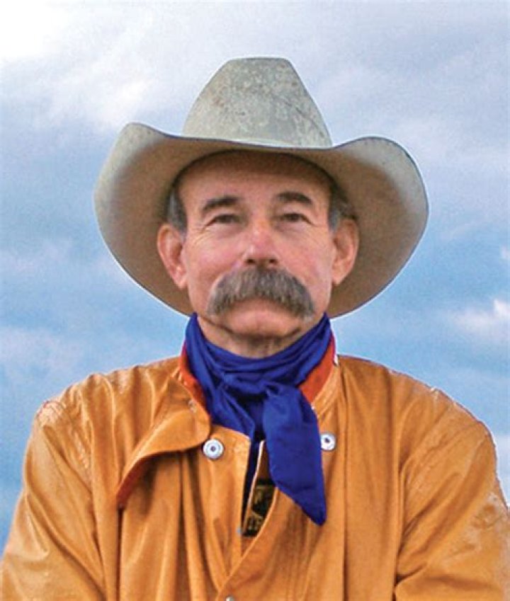 Baxter Black - Net Worth, Age, Height, Birthday, Bio, Wiki!