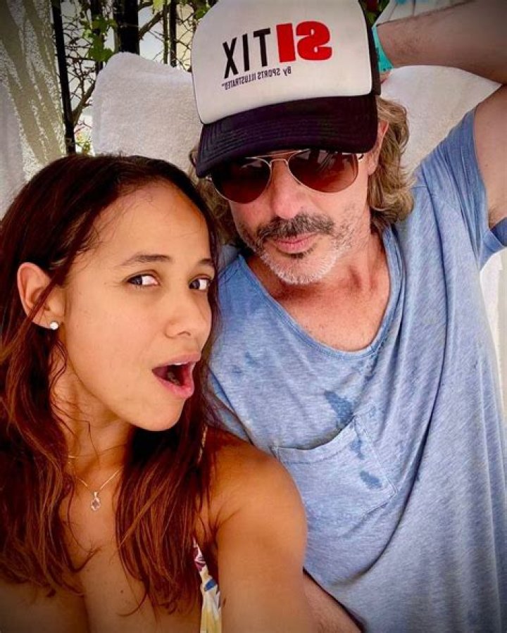 Bev Land Age, Height, Wikipedia, Dania Ramirez Husband, Net Worth 2023