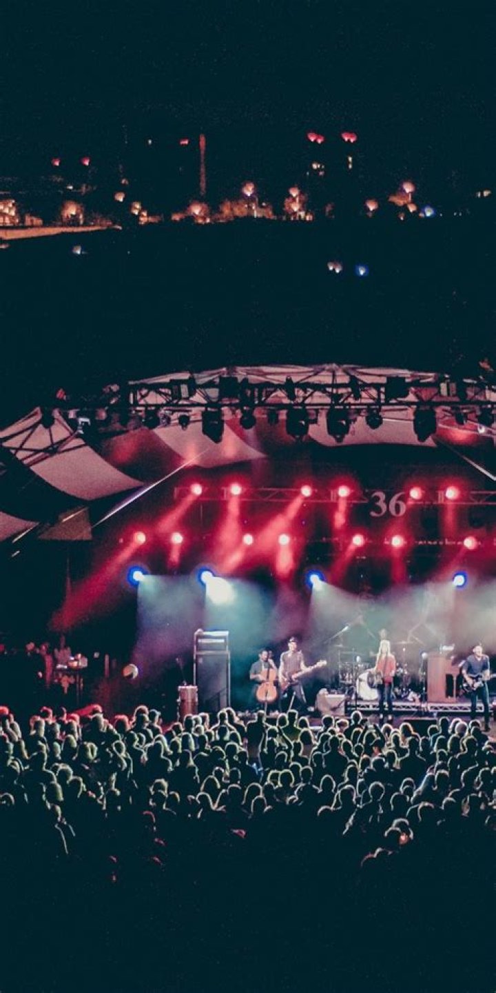 Britney Spears- Wiki, Age, Net Worth, Husband, Marriage, Height