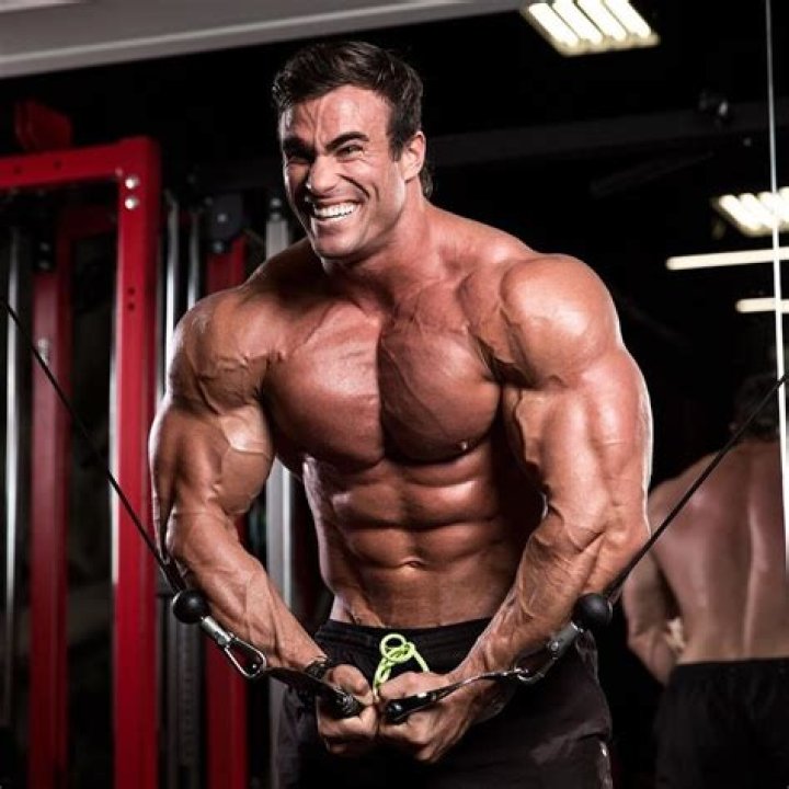 Calum Von Moger Biography: Age, Wife, Net Worth, Photos, Instagram, Wikipedia, Height, Children