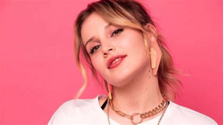 Carla Lazzari Taille Archives - Médias Célèbres