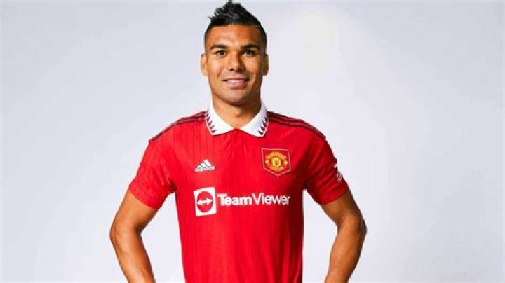 Fame | Casemiro net worth and salary income estimation Apr, 2024