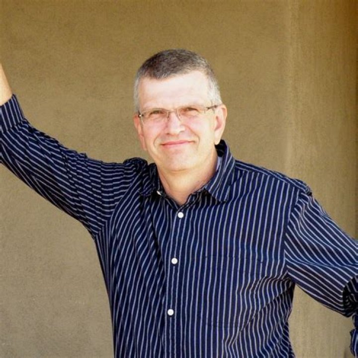 Fame | Chris Fabry net worth and salary income estimation Jan, 2024