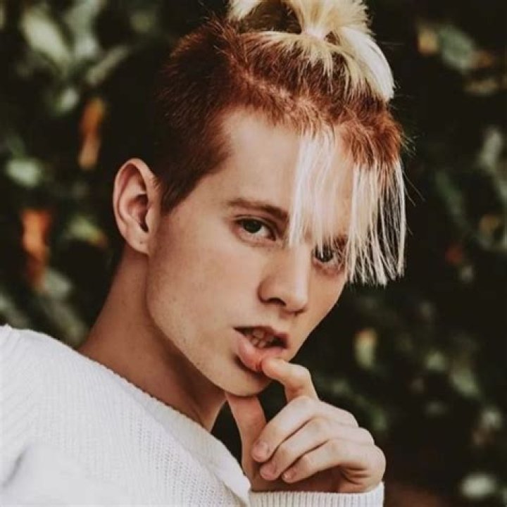 Cody Orlove Height, Weight, Age, Net Worth, Dating, Bio, Facts