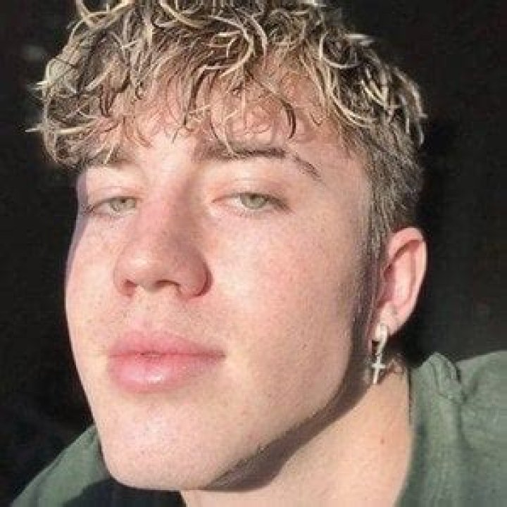 Connor Tanner- Net Worth, Bio, Age, Girlfriend, Height, Tik Tok, Career