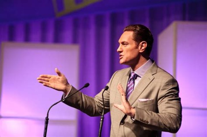 Who is Darren Hardy? Wiki, Age, Wife, Net Worth, Ethnicity