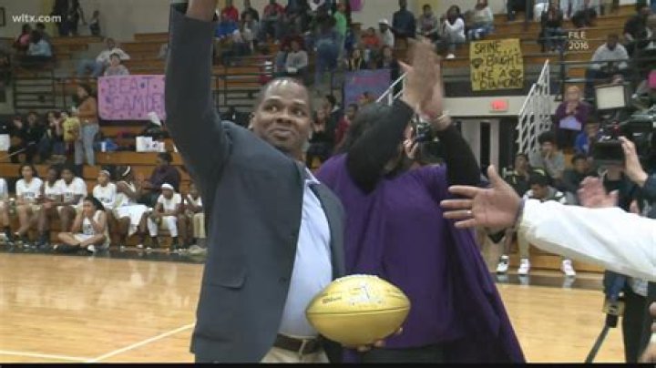 Fame | David Patten net worth and salary income estimation Apr, 2024