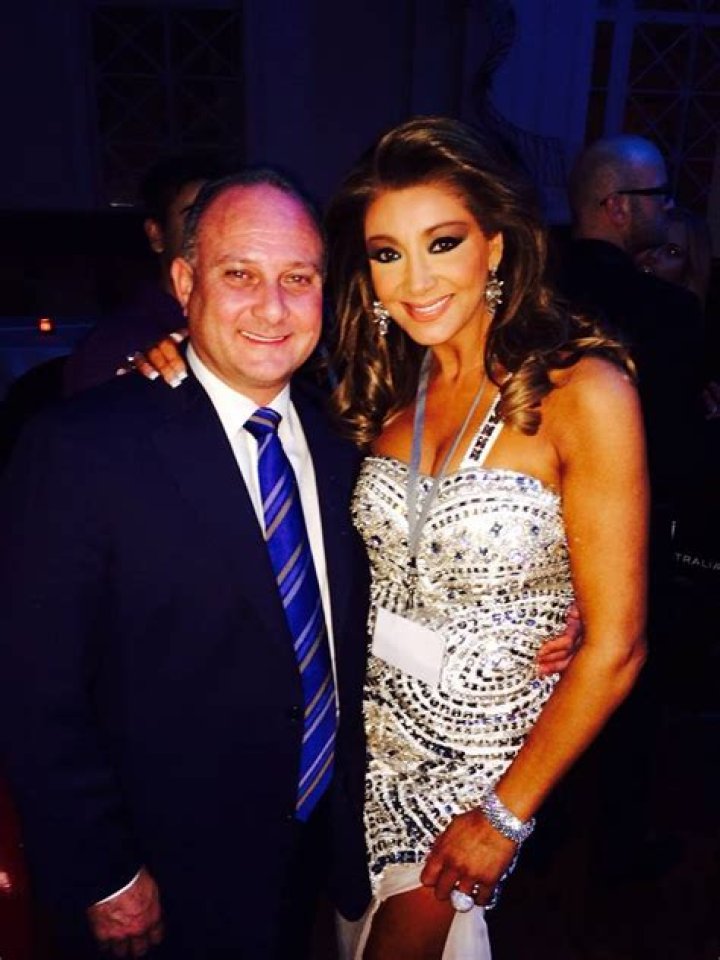 Fame | Dean Giannarelli net worth and salary income estimation Apr, 2024