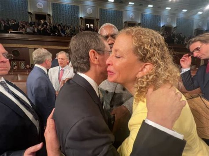 Debbie Wasserman Schultz’s Husband: Who is Debbie Wasserman Schultz Dating?