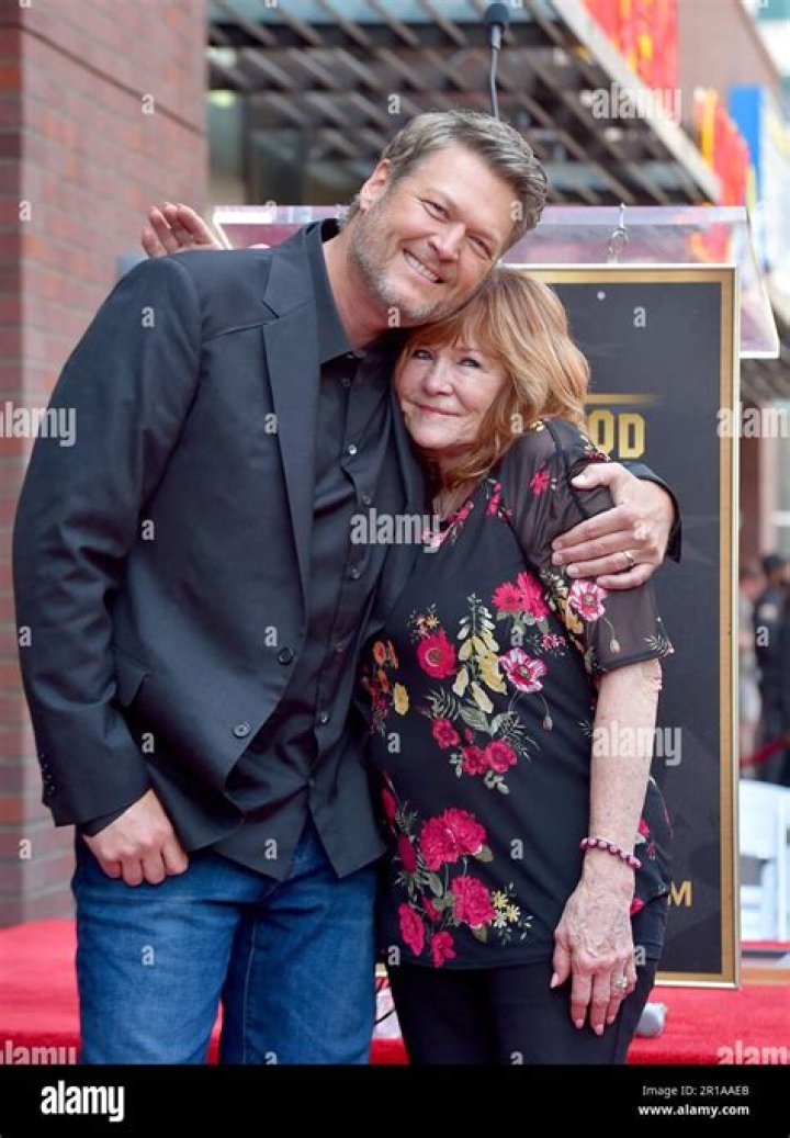 Dorothy Shelton- All About Blake Shelton Mother