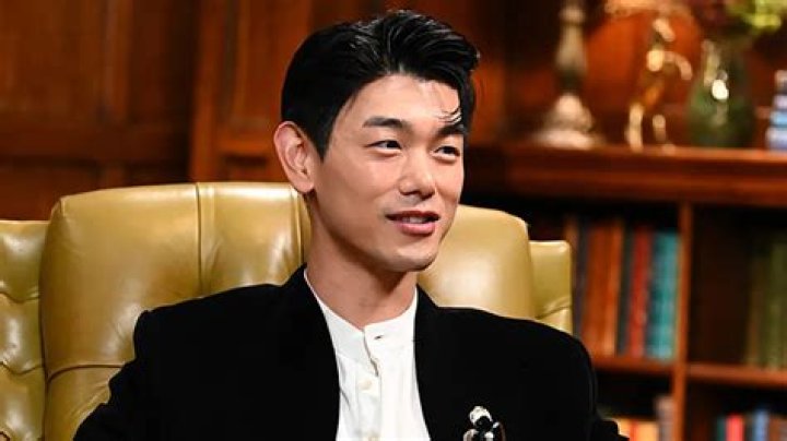 Who is Eric Nam Dating – Eric Nam's Girlfriend & Exes