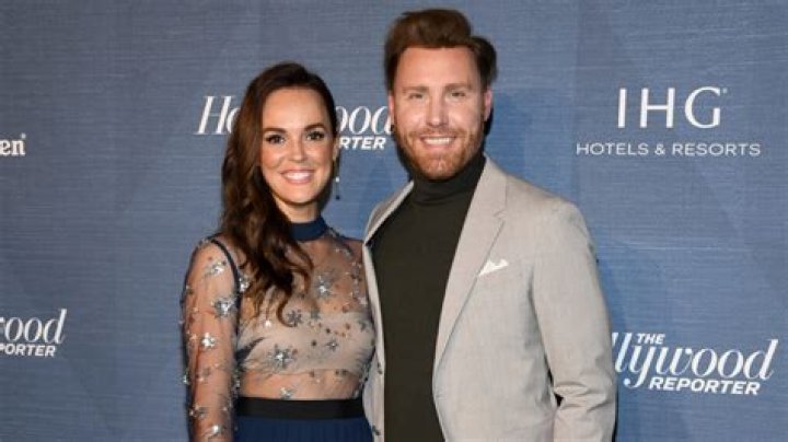 Who is Erin Cahill Dating – Erin Cahill's Husband & Exes