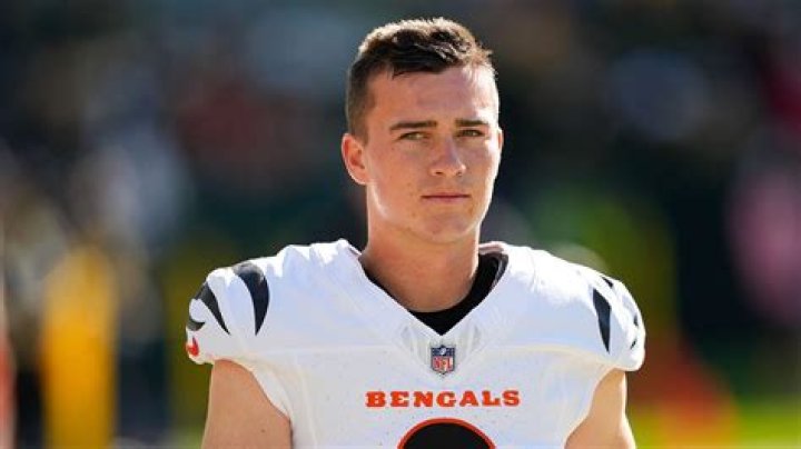 Fame | Evan McPherson net worth and salary income estimation Jan, 2024