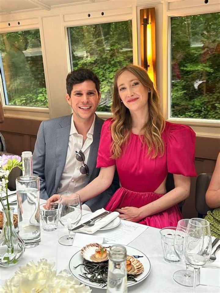 Flora Gill Age, Height, Wikipedia, Instagram, Boyfriend, Amber Rudd Daughter