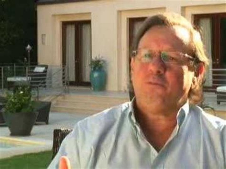 Fame | Fred Rosen (businessman) net worth and salary income estimation Jan, 2024