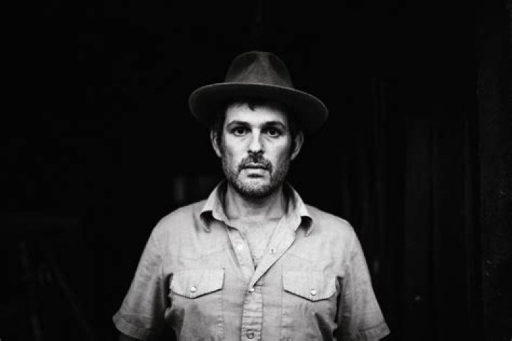 Fame | Gregory Alan Isakov net worth and salary income estimation Apr, 2024