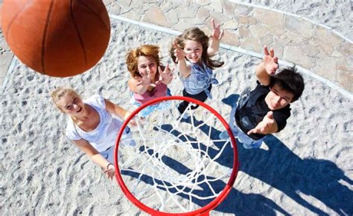 Hornets Still Searching for Superstar