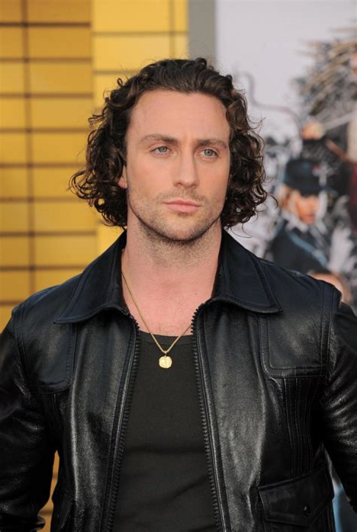 Game of Thrones Star Kit Harington Turns Down George Clooney’s Invitation To Become Friends?