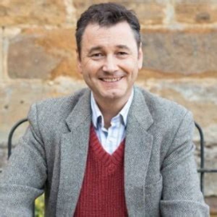 Who Is Ideal World Paul Becque Wife? His Age, Family Life & Facts