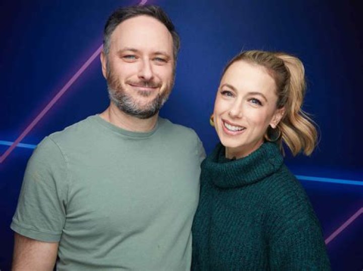 Who is Iliza Shlesinger Dating – Iliza Shlesinger's Husband & Exes