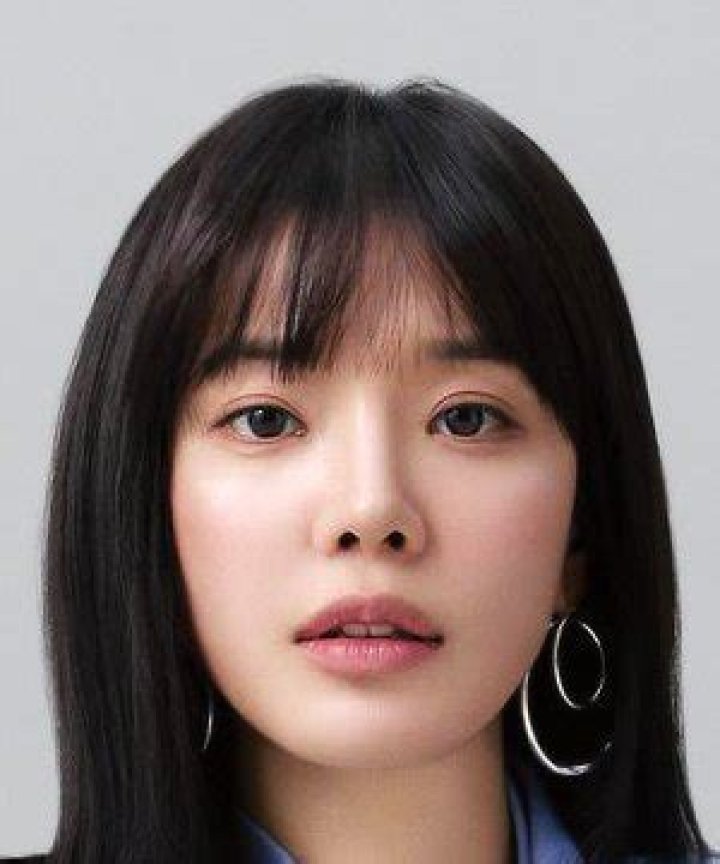 Im Se-mi- Age, Height, Net Worth, Boyfriend, Dating, Career