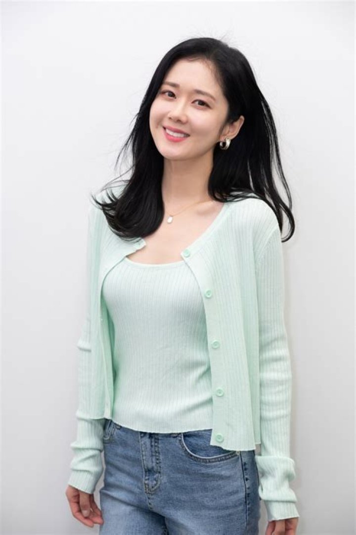 Fame | Jang Na-ra net worth and salary income estimation Apr, 2024