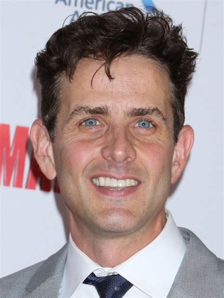 Who Is Joey McIntyre? Wiki, Age, Height, Net Worth, Wife, kids, Career