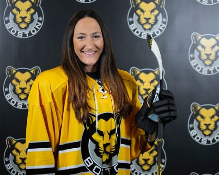 Kaleigh Fratkin - Net Worth, Age, Height, Birthday, Bio, Wiki!