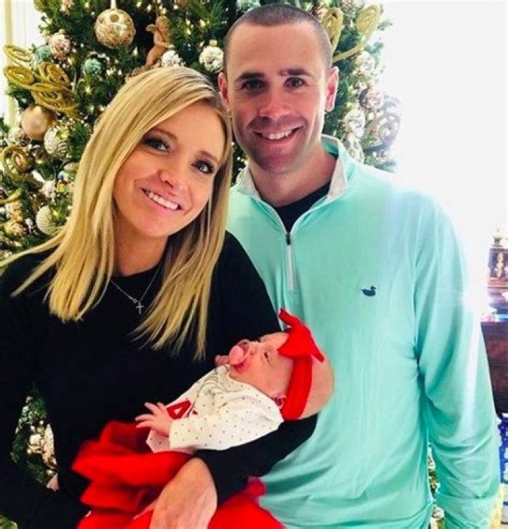 Kayleigh McEnany Wiki, Bio, Age, Height, Husband, Instagram, Daughter, Salary