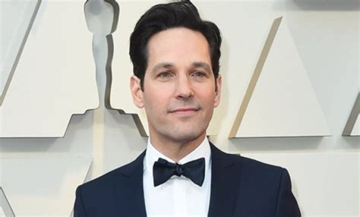 Know About Paul Rudd; Movies, Age, Net Worth, Wife, Height, Kids