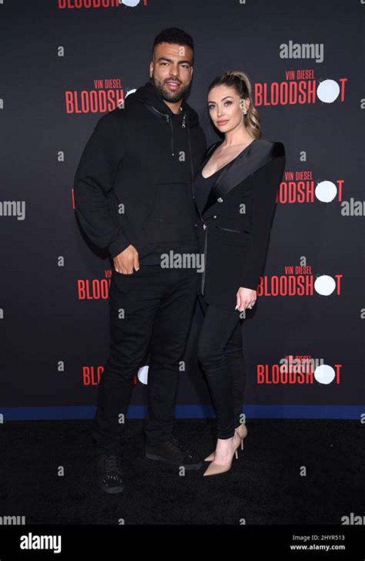 Kyle Van Noy Wife, Parents, Salary, Height, Weight, Measurements