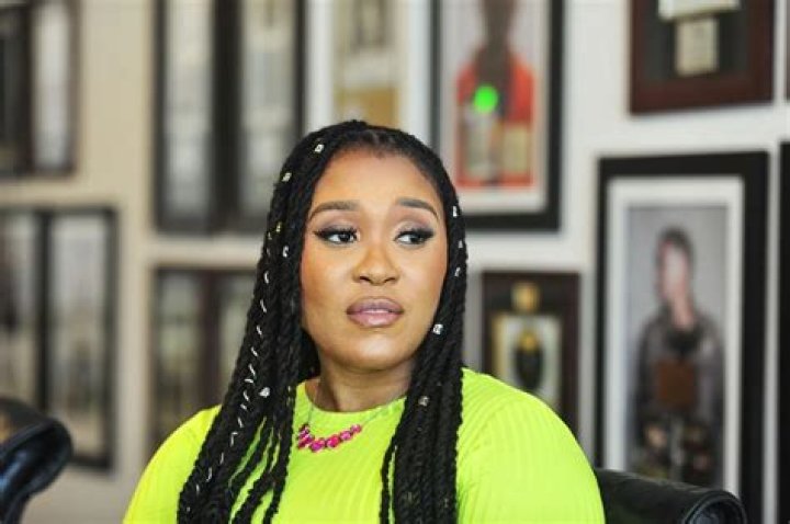 Lady Zamar Biography: Songs, Age, Lyrics, Net Worth, Married, Husband, Boyfriend, Wikipedia, Pictures