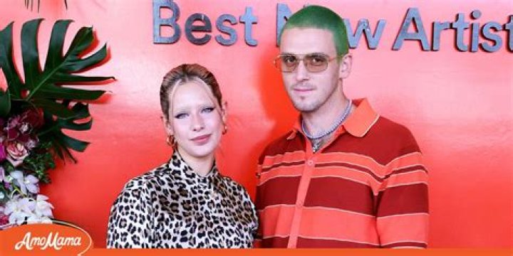 Lauv’s Girlfriend: Who is Lauv Dating?