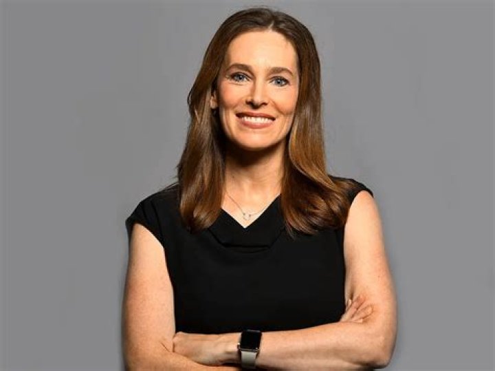 
Who is Libby Casey? Wiki, Age, Husband, Net Worth, Height, Ethnicity	