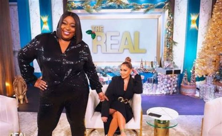 
Who Is Loni Love? Age, Height, Weight, boyfriend, dating, Bio-Wiki?	