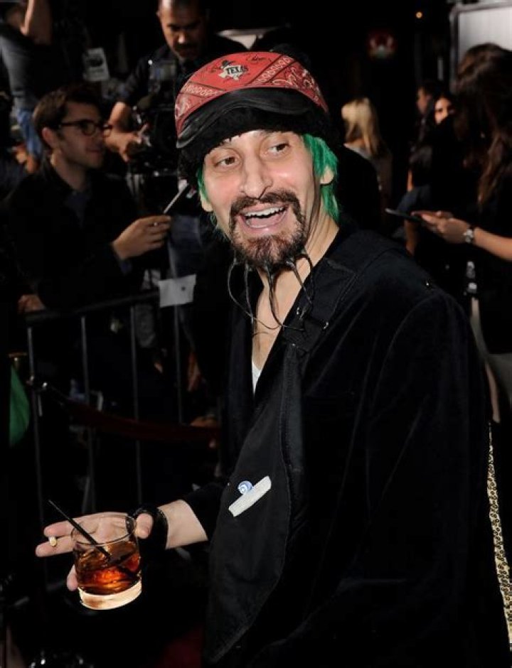 Loomis Fall - Net Worth, Age, Height, Birthday, Bio, Wiki!