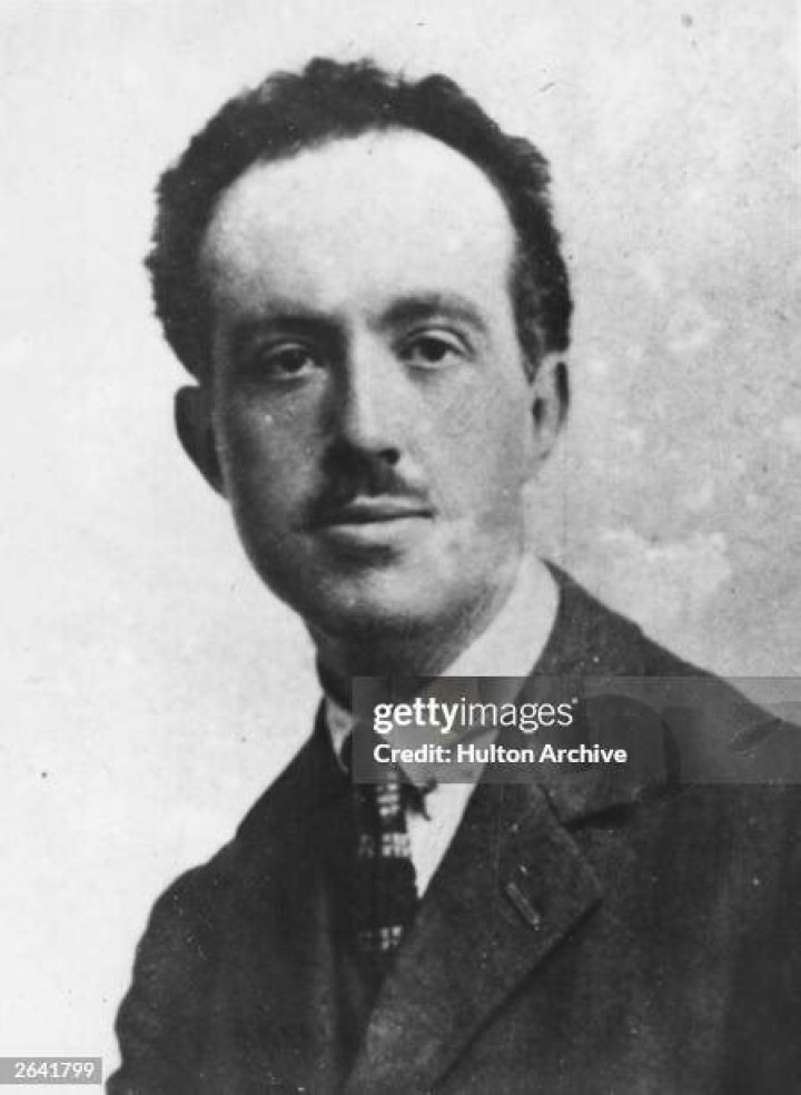 Louis Debroglie Net Worth, Age, Height, Bio, Birthday, Wiki!