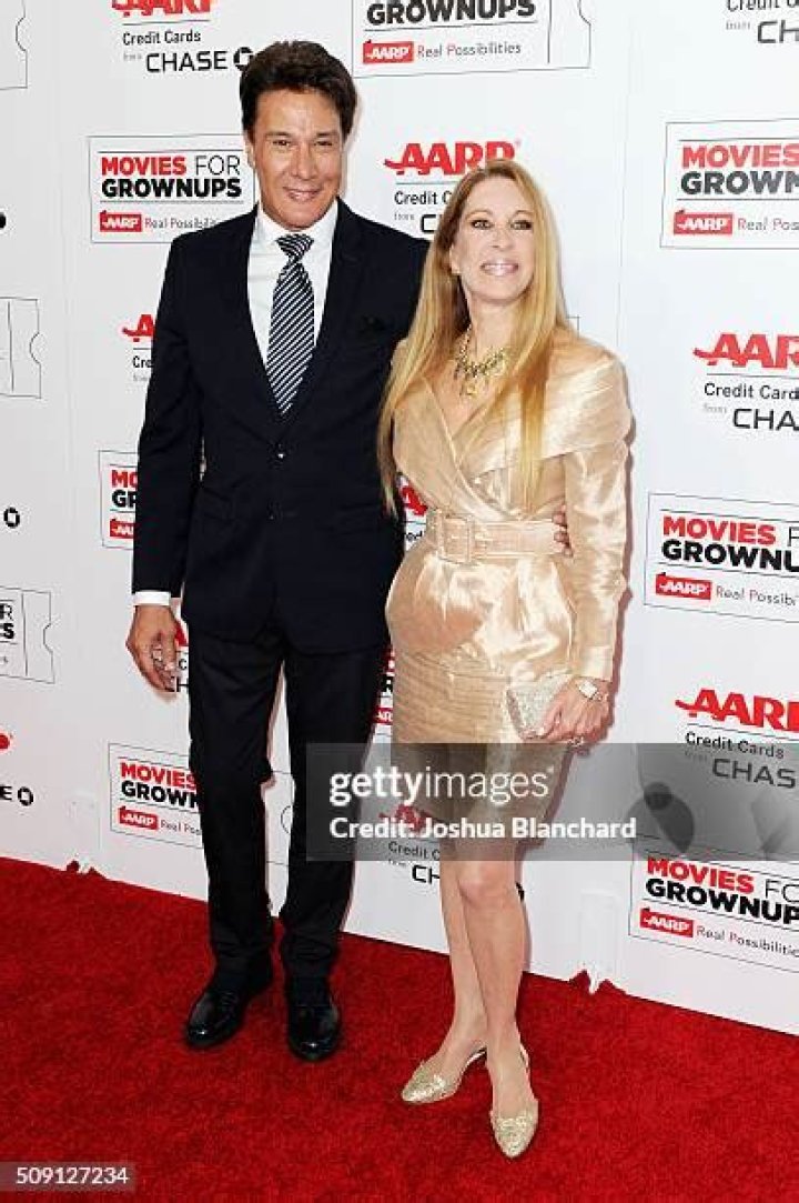 Fame | Mari Mediavilla net worth and salary income estimation Jan, 2024