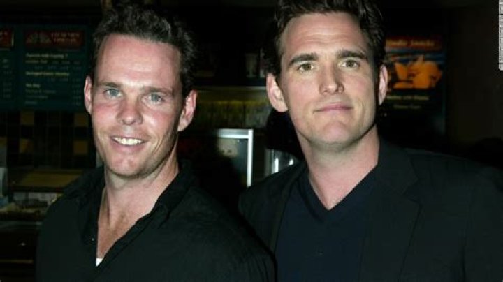 Matt Dillon Married, Wife, Brother, Age, Net Worth, Girlfriend, Gay