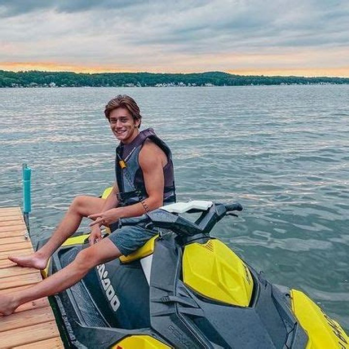 Max Dressler- Age, Girlfriend, Net Worth, Height, Ethnicity